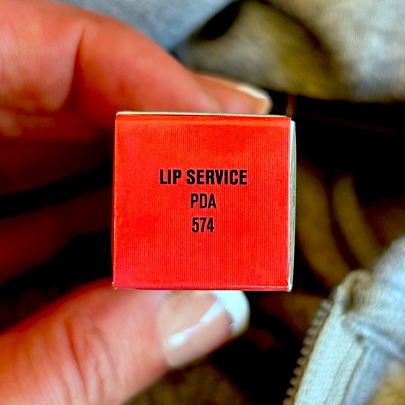 IL MAKIAGE 3 ITEMS + COMES WITH FREE CANVASS BAG! RETAIL OVER $120 - Picture 5 of 8